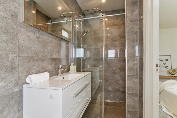 Medium property photo - Fritz Conijnstraat 12-1, 1063 CC Amsterdam